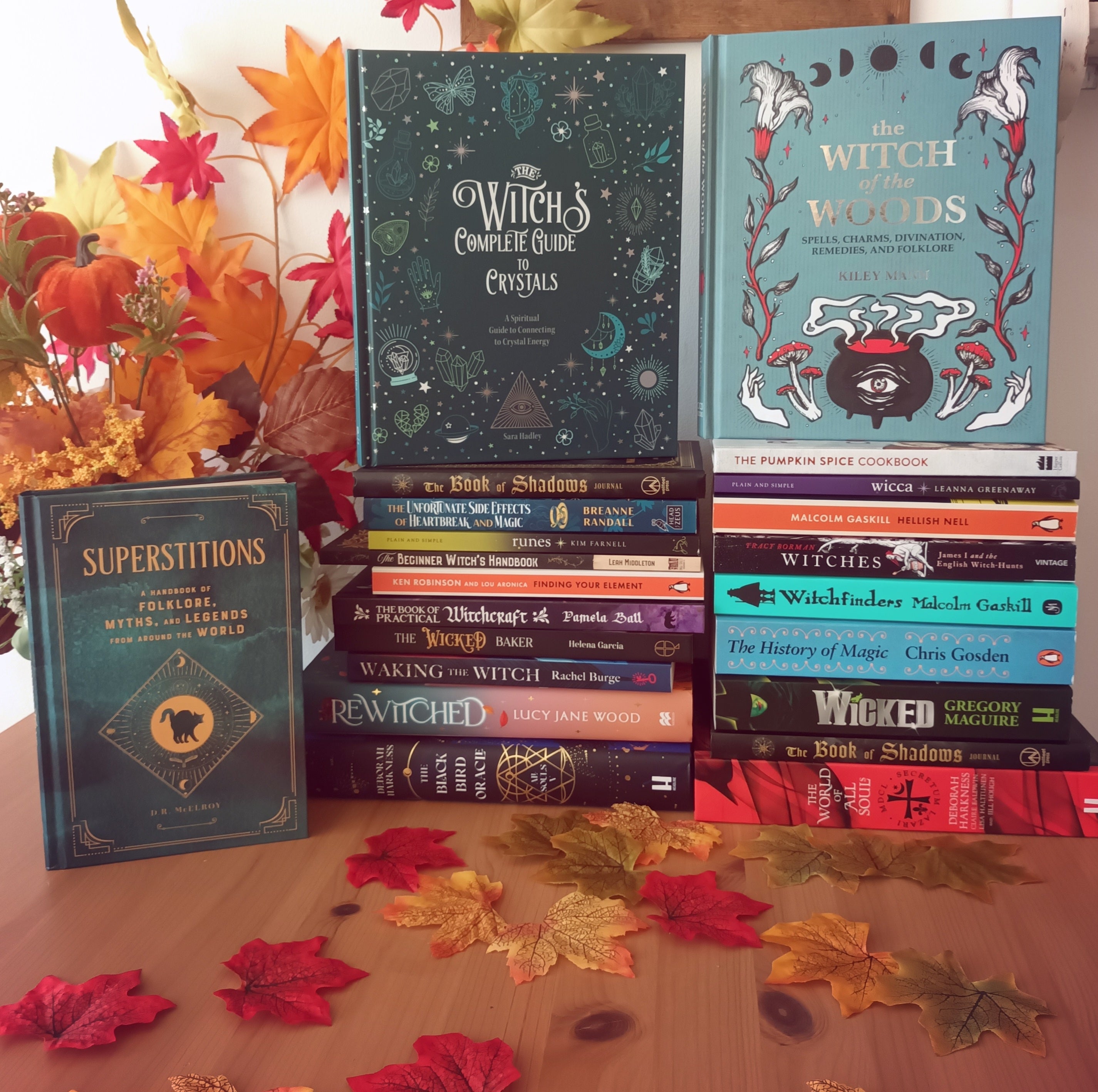 Witches Bundle Prize Draw - over 30 books worth over £400 - 1 paid Entry